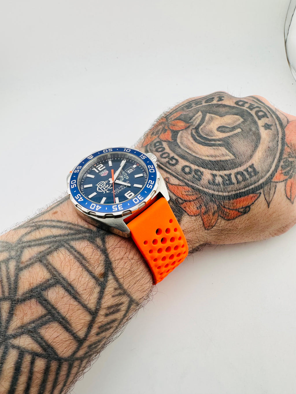 TAG HEUER AYE READY SPECIAL ORANGE RANGERS FC WATCH